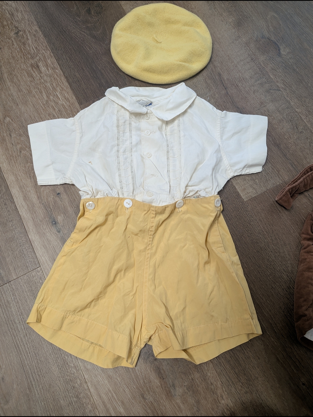 Vintage Boys "Goosey Gander" Romper Set with Yellow Beret - Picture 1 of 8